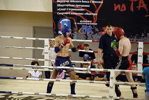 Купить занятие тайским боксом во Владимире. Сервис Ultra Подарки. Хотите взять уроки Муай Тай в клубе тайского бокса? Купите сертификат на занятие тайским боксом во Владимире. Сервис UltraPodarki.ru 8 800 505 95 30. Занятия тайским боксом, тайский бокс индивидуальные занятия, занятия тайским боксом во Владимире, тайский бокс цена, тайский бокс тренировка, тайский бокс клуб, тайский бокс клуб во Владимире, муай тай, уроки муай тай, сертификат на тайский бокс, Муай Тай Владимир, Тайский бокс Владимир, купить тайский бокс, купить муай тай, купить Тайский бокс Владимир