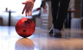 Игра в боулинг в Владимире.Ultra Подарки. Игра в боулинг в Владимире. Сервис: UltraPodarki.ru 8 800 505 95 30. Игра в боулинг, игра в боулинг Владимир, боулинг Владимир, купить боулинг Владимир, играть в боулинг, играть в боулинг Владимир