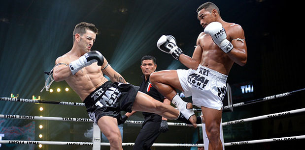 Купить занятие тайским боксом во Владимире. Сервис Ultra Подарки. Хотите взять уроки Муай Тай в клубе тайского бокса? Купите сертификат на занятие тайским боксом во Владимире. Сервис UltraPodarki.ru 8 800 505 95 30. Занятия тайским боксом, тайский бокс индивидуальные занятия, занятия тайским боксом во Владимире, тайский бокс цена, тайский бокс тренировка, тайский бокс клуб, тайский бокс клуб во Владимире, муай тай, уроки муай тай, сертификат на тайский бокс, Муай Тай Владимир, Тайский бокс Владимир, купить тайский бокс, купить муай тай, купить Тайский бокс Владимир