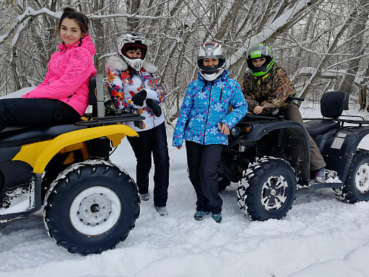 Прокат квадроциклов летом во Владимире. Сервис Ultra Подарки. Подарочный сертификат на прокат квадроциклов летом и зимой во Владимире. Закажите катание на квадроциклах недорого и наслаждайтесь активным отдыхом с друзьями. Выбирайте живописные маршруты для езды на квадроциклах. Сервис UltraPodarki.ru 8800-505-9530. Катание на квадроциклах, Прокат квадроциклов, езда на квадроцикле, прокат квадроциклов Владимир, катание на квадроциклах Владимир, Катание на квадроциклах зимой, Катание на квадроциклах летом, Сертификат на катание на квадроциклах 

