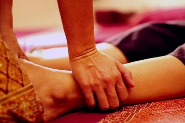 Традиционный тайский массаж во Владимире. Сервис Ultra Подарки. Традиционный тайский массаж во Владимире. Попробуйте настоящий тайский массаж в массажном салоне Владимира. Сервис UltraPodarki.ru 8 800 505 95 30. Традиционный тайский массаж Владимир, тайский массаж Владимир цена, услуга массаж Владимир, профессиональный массаж Владимир, спа салон Владимир, массажный салон Владимир, тайский массаж Владимир, традиционный тайский массаж, купить массаж Владимир