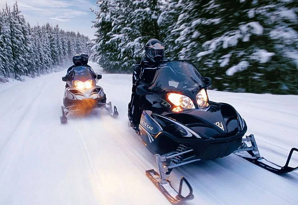 Катание на снегоходах во Владимире в подарок. Сервис Ultra Подарки
. ✳️✴️❄️ Подарочный сертификат на катание на снегоходах во Владимире с друзьями ❄️✴️✳️. Закажите прокат снегоходов в подарок для мужчин и парней на день рождения по привлекательным ценам. Езда на снегоходах это ещё и активный зимний отдых. Сервис UltraPodarki.ru ☎️ 8 (800) 505-95-30	. катание на снегоходах, подарочный сертификат на катание на снегоходе, прокат снегоходов, прокат снегоходов Владимир, катание на снегоходах Владимир, езда на снегоходе