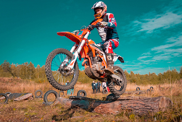 Катание на мотоцикле во Владимире. ULTRA ПОДАРКИ. Купить катание на мотоцикле во Владимире. Попробовав езду на мотоциклах, вы получите порцию адреналина и невероятные эмоции. Сервис: UltraPodarki.ru 8 800 505 95 30.. Катание на мотоцикле во Владимире, прокат мотоциклов Владимир, катание на мотоциклах, прокат мотоцикла, езда на мотоцикле Владимир, езда на мотоцикле, мотопрогулка Владимир, мотопрогулка