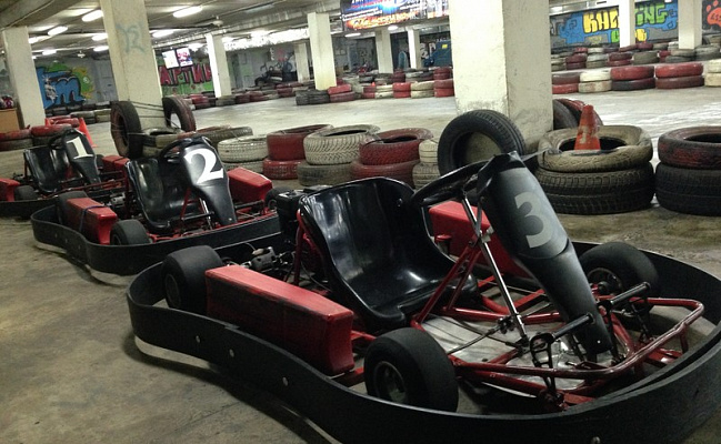 Картинг во Владимире. ULTRA ПОДАРКИ. Купить картинг во Владимире. Попробуйте участие в настоящей гонке и получите порцию незабываемых эмоций. Гонки на картах - это приятно и доступно. Сервис UltraPodarki.ru 8 (800) 505 95-30. Картинг Владимир, картинг, гонки на картах Владимир, гонки на картах, езда на карте Владимир, езда на карте, купить картинг Владимир, купить картинг, картинг цена Владимир, картинг цена, картинг клуб Владимир, картинг клуб, картинг центр, картинг центр Владимир