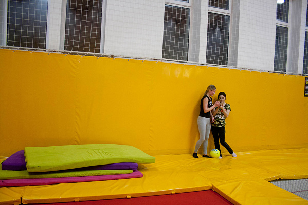  Батутный центр ЯРКОпарк во Владимире. Сервис Ultra Подарки. Купить подарочный сертификат в батутный центр ЯРКОпарк, попробуйте прыжки на батуте во Владимире. Сервис UltraPodarki.ru 8 (800) 555 95-30.. Батутный центр ЯРКОпарк, батутный центр, батутный центр цены, батутный центр во Владимире,  батутный парк, батут прыгать, прыжки +на батуте, батут Владимир, батут спорт