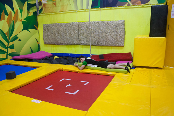  Батутный центр ЯРКОпарк во Владимире. Сервис Ultra Подарки. Купить подарочный сертификат в батутный центр ЯРКОпарк, попробуйте прыжки на батуте во Владимире. Сервис UltraPodarki.ru 8 (800) 555 95-30.. Батутный центр ЯРКОпарк, батутный центр, батутный центр цены, батутный центр во Владимире,  батутный парк, батут прыгать, прыжки +на батуте, батут Владимир, батут спорт