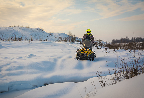 Прокат снегоходов во Владимире в подарок. Сервис Ultra Подарки
. ✳️✴️❄️ Подарочный сертификат на прокат снегоходов во Владимире с друзьями ❄️✴️✳️. Закажите катание на снегоходах в подарок для мужчин и парней на день рождения по привлекательным ценам. Езда на снегоходах это ещё и активный зимний отдых. Сервис UltraPodarki.ru ☎️ 8 (800) 505-95-30	. прокат снегоходов, подарочный сертификат на прокат снегоходов, катание на снегоходах, катание на снегоходах Владимир, прокат снегоходов Владимир, езда на снегоходе