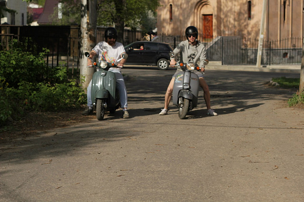 Катание на скутере во Владимире. ULTRA ПОДАРКИ. Купить катание на скутере во Владимире. Попробовав езду на скутерах, вы получите порцию адреналина и невероятные эмоции. Сервис UltraPodarki.ru 8 800 505 95 30.. Катание на скутере во Владимире, прокат скутеров Владимир, катание на скутерах, прокат скутера, езда на скутере Владимир, езда на скутере