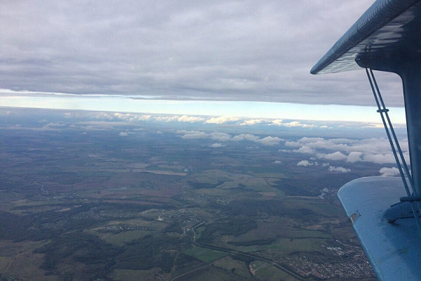 Полет на самолете во Владимире. Ultra Подарки. Купить полёт на самолёте во Владимире. Испытайте невероятные ощущения от прогулки на самолёте или порадуйте своих близких подарив сертификат на полет в подарок. Сервис UltraPodarki.ru 8 800 505 95 30. полёт на самолёте, сертификат на полёт, цены самолёт, полёт в подарок, реальный полёт, реальный полёт на самолёте, купить полёт Владимир, полёт на самолёте Владимир, сертификат на полёт Владимир, цены полёт Владимир